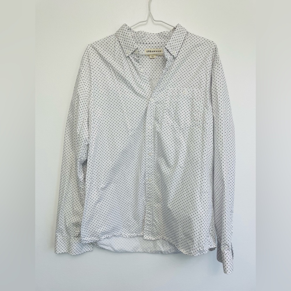Urban Man Size Large Men’s White with Black Polka Dot Button Down Shirt